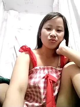 Snapshot of Yo-must chatting on 04.28.26 Yo-must online show from 04.28.26