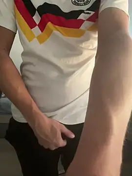 YorSexboy777 online show from 04.06.26