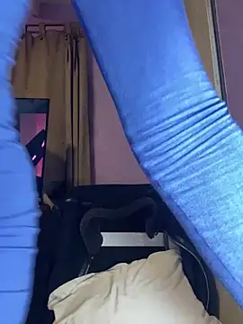 Juliett06 online show from 04.13.26