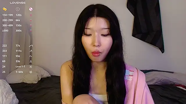 Snapshot of ayasinji chatting on 05.04.26 ayasinji online show from 05.04.26