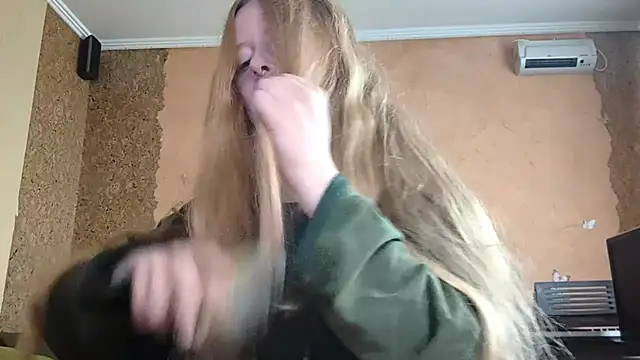 KateVibe 01 online show from 06.14.26