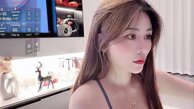 Snapshot of tingting-youu chatting on 07.18.26 tingting-youu online show from 07.18.26