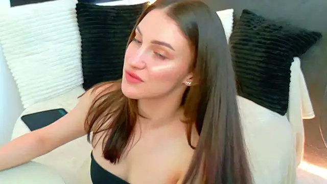 Amira a online show from 05.27.26