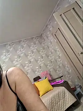 LaliaMia online show from 02.26.25