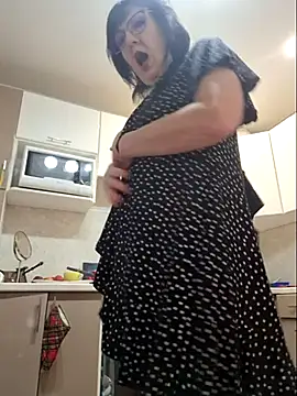 LaliaMia online show from 02.28.25