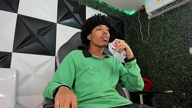 velvetcouple x online show from 07.04.26