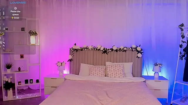 LisaAris online show from 06.11.26