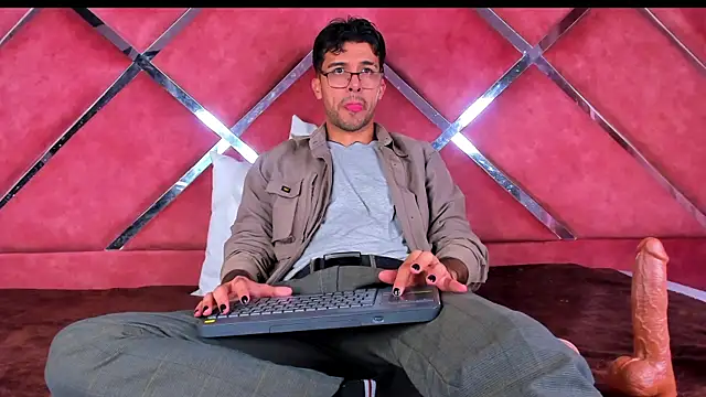 RodrigoColby2 online show from 07.02.26