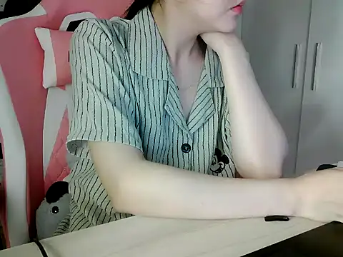 lucienguyen online show from 05.09.26