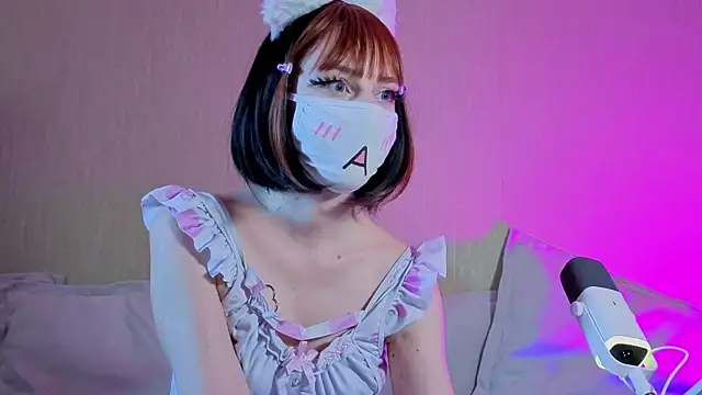 LunaNyanmi online show from 07.09.26