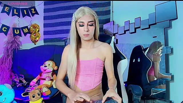 Snapshot of Jesica_tan chatting on 06.26.26 Jesica tan online show from 06.26.26