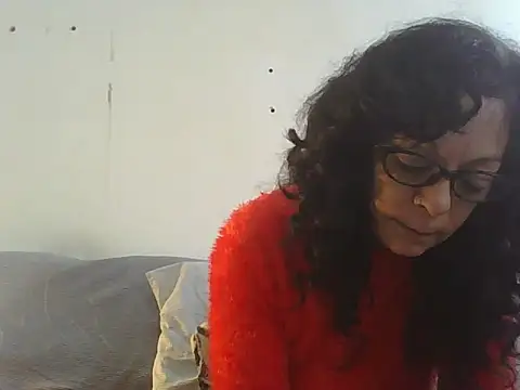luly mariposa online show from 05.14.26
