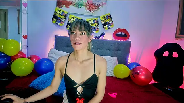 Snapshot of Lorena_sweet33 chatting on 06.20.26 Lorena sweet33 online show from 06.20.26