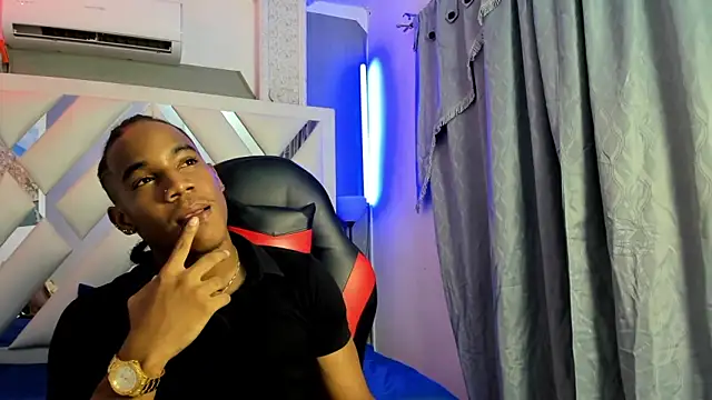 axel silva4 online show from 05.05.26