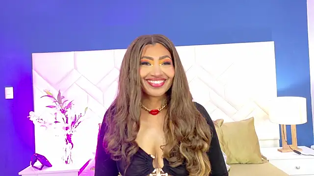 Snapshot of Kiara_Parker_ chatting on 07.08.26 Kiara Parker online show from 07.08.26