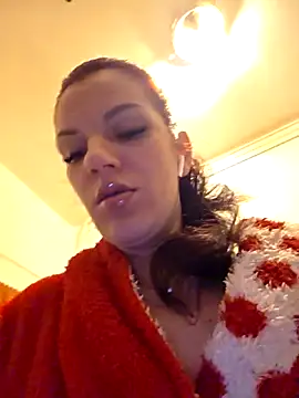 SweetMomy  online show from 04.15.26