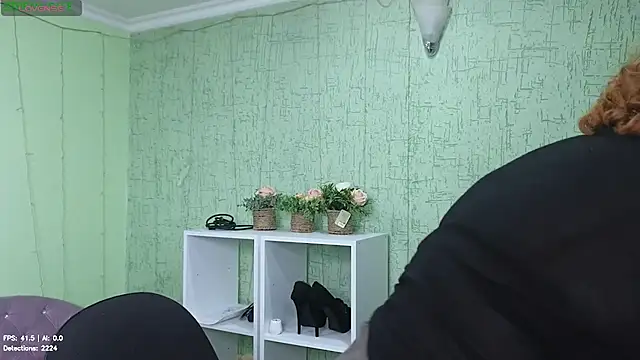 Snapshot of Fara_Flutte chatting on 07.02.26 Fara Flutte online show from 07.02.26
