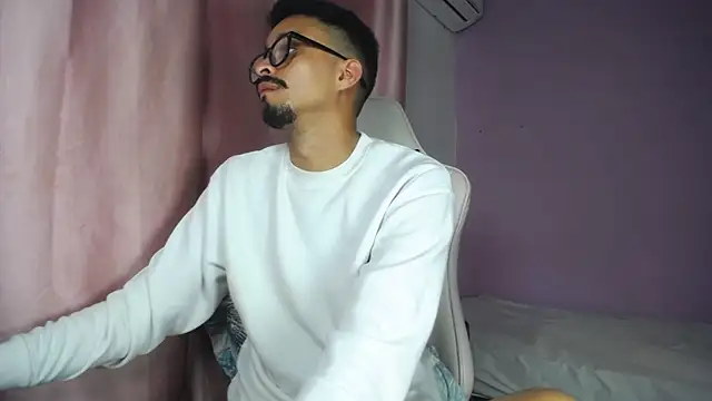 Amir guy  online show from 05.11.26