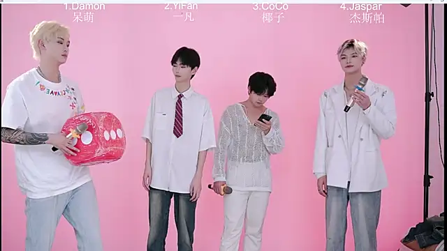 XL-CandyShop online show from 04.09.26