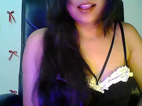 Snapshot of Saxy_Mony002 chatting on 05.22.26 Saxy Mony002 online show from 05.22.26