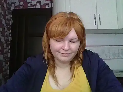 Snapshot of KrisryOxNikss chatting on 05.17.26 KrisryOxNikss online show from 05.17.26