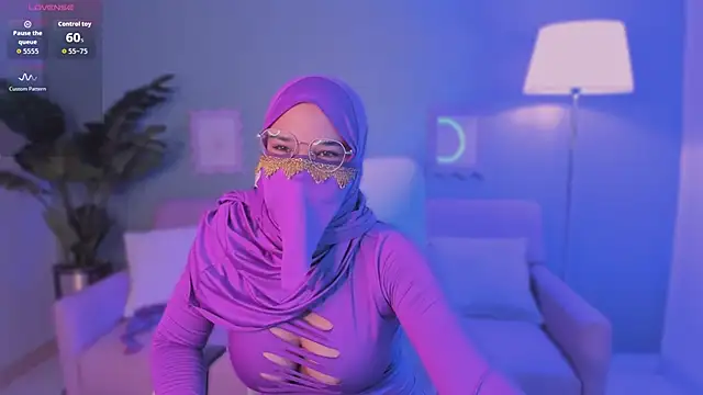 SamiraLuxe online show from 04.10.26