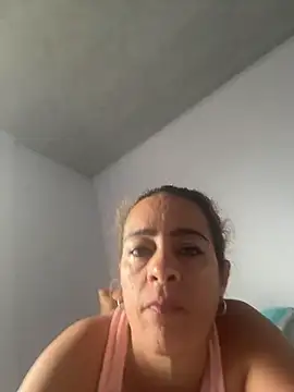 Natigoonzalez online show from 04.23.26