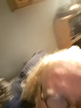 ChrisMtl83 online show from 04.08.26