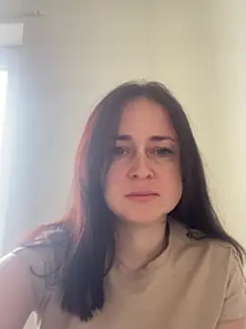 Emma magic online show from 04.10.26