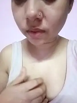 Hot Soniya 08 online show from 05.04.26