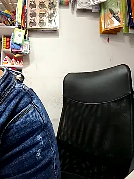 Snapshot of Michell_Monrrone chatting on 04.16.26 Michell Monrrone online show from 04.16.26