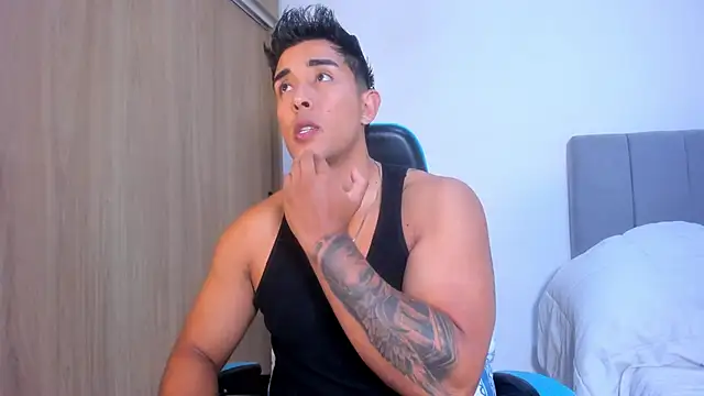 alangreek1 online show from 04.10.26