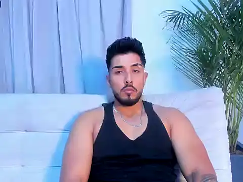 alangreek1 online show from 07.10.26
