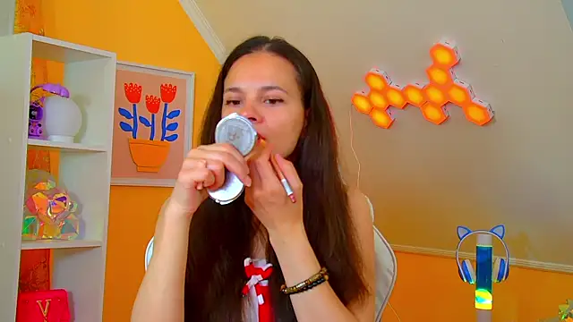 LeonaLane online show from 05.22.26