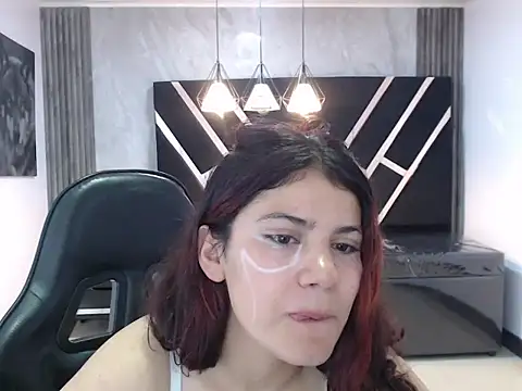 Snapshot of Scarlett_jhonson_ch chatting on 04.12.26 Scarlett jhonson ch online show from 04.12.26