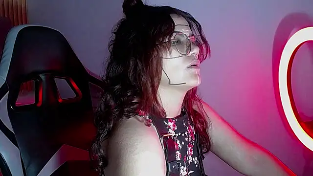 Snapshot of Scarlett_jhonson_ch chatting on 04.29.26 Scarlett jhonson ch online show from 04.29.26