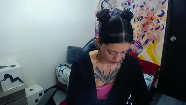 Lucia evans21 online show from 04.21.26