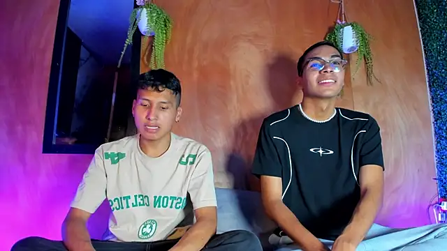 rafael velvet online show from 04.09.26