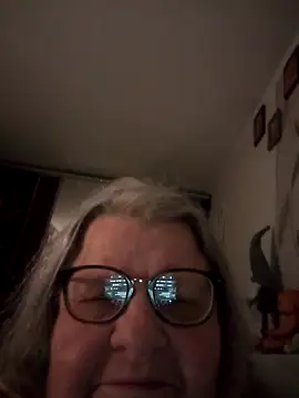 Snapshot of MartaMia68 chatting on 05.10.26 MartaMia68 online show from 05.10.26
