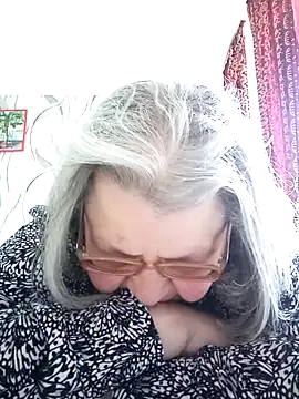 Snapshot of MartaMia68 chatting on 05.11.26 MartaMia68 online show from 05.11.26