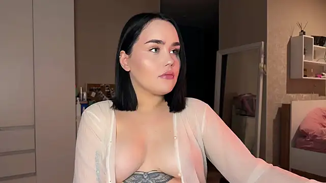 Snapshot of lola_raze chatting on 07.05.26 lola raze online show from 07.05.26