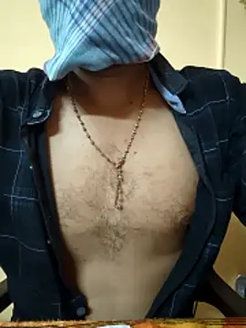 Snapshot of bullhottamil chatting on 04.11.26 bullhottamil online show from 04.11.26