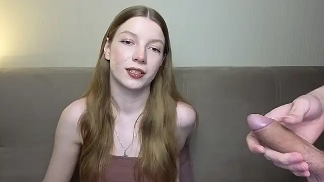 Snapshot of -Kamiko_ chatting on 04.13.26 -Kamiko online show from 04.13.26