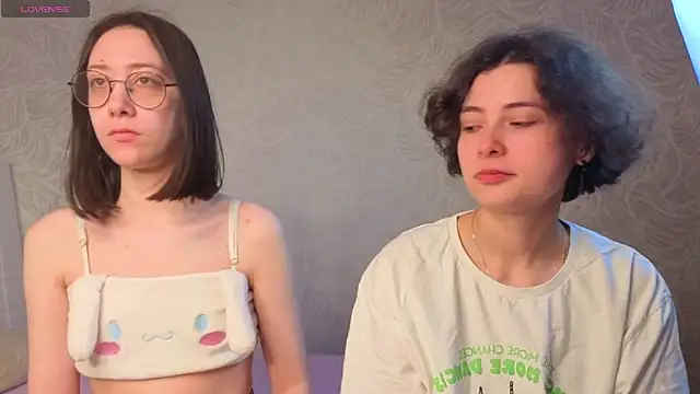 Snapshot of AllisonKierce chatting on 05.16.26 AllisonKierce online show from 05.16.26