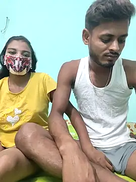 Hot-Couple4 online show from 05.04.26