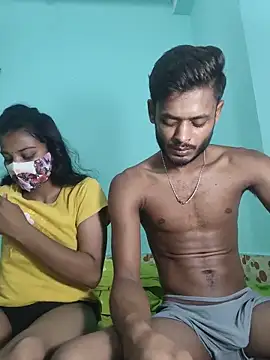 Hot-Couple4 online show from 05.20.26