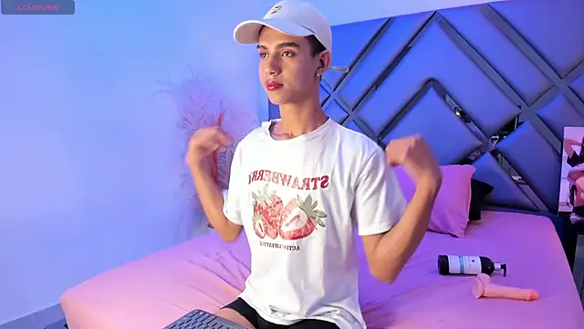 SamyBrownn online show from 04.23.26