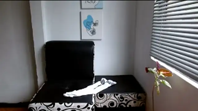Snapshot of alisonnturbay chatting on 05.25.26 alisonnturbay online show from 05.25.26