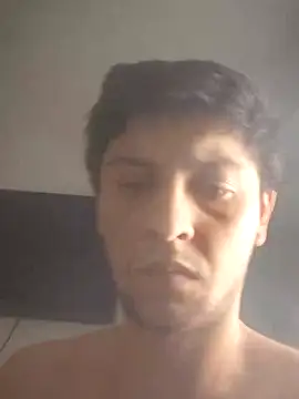 Snapshot of JuanF0304 chatting on 04.09.26 JuanF0304 online show from 04.09.26