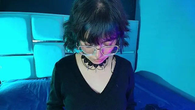 BadEmyXO online show from 06.24.26